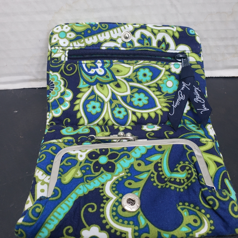 Floral Patterned Wallet - Picture 2 of 6